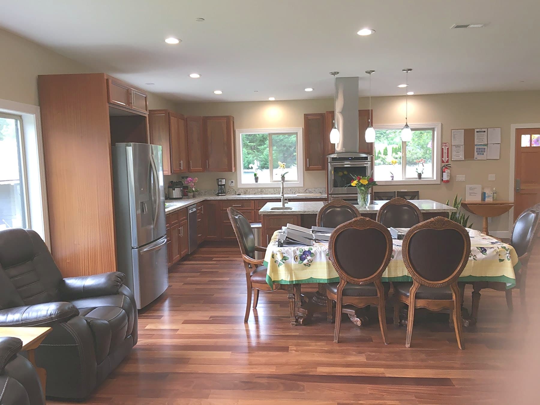 Inviting shared dining space
